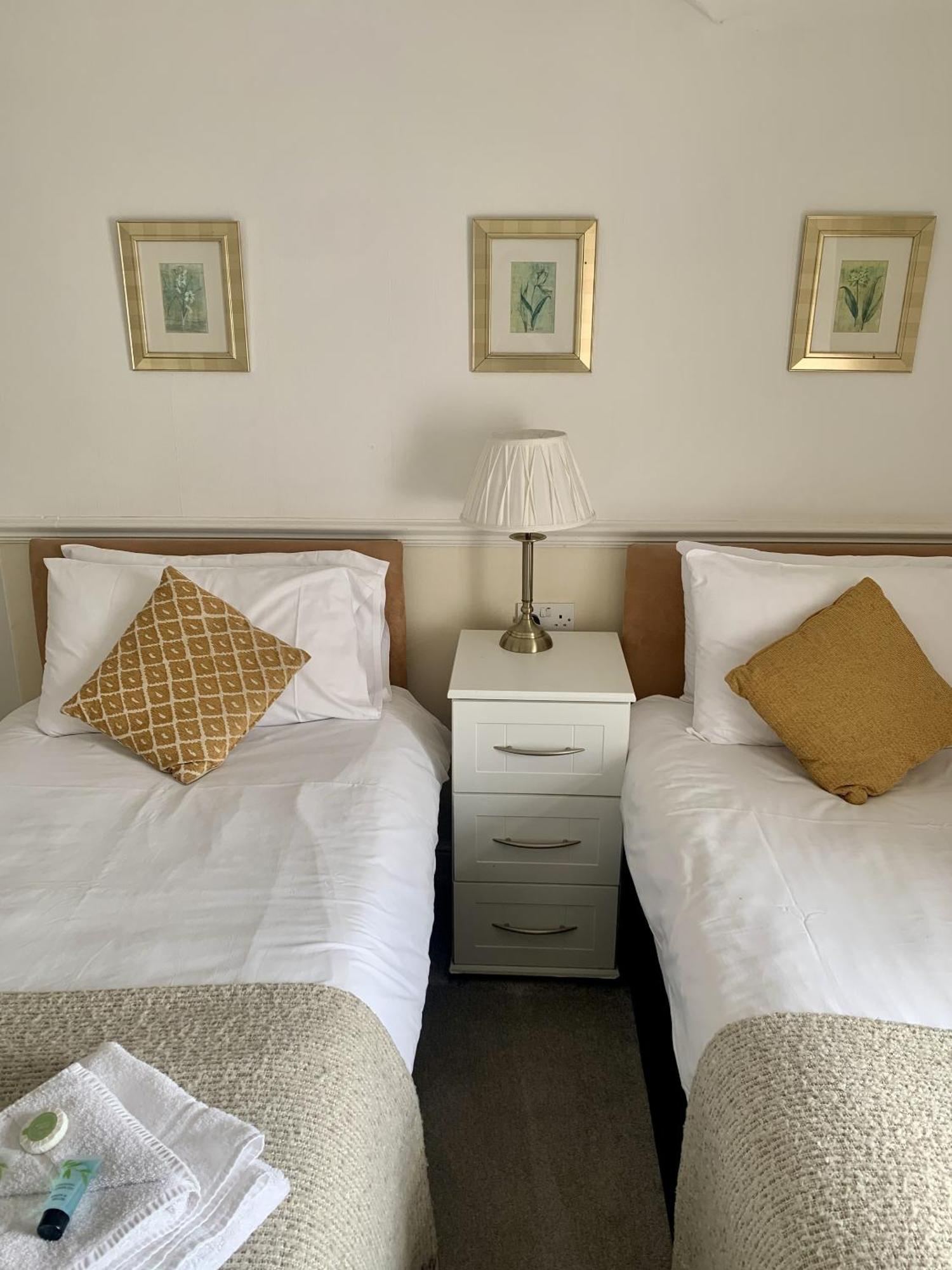 Seaclyffe Hotel Ltd Llandudno Phòng bức ảnh