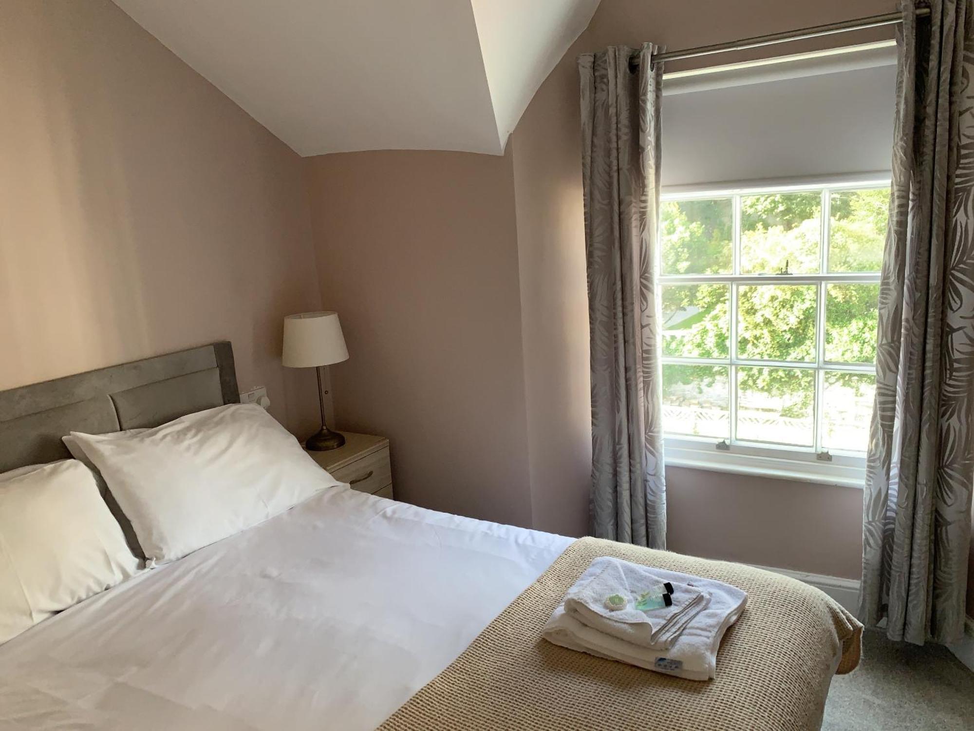 Seaclyffe Hotel Ltd Llandudno Ngoại thất bức ảnh